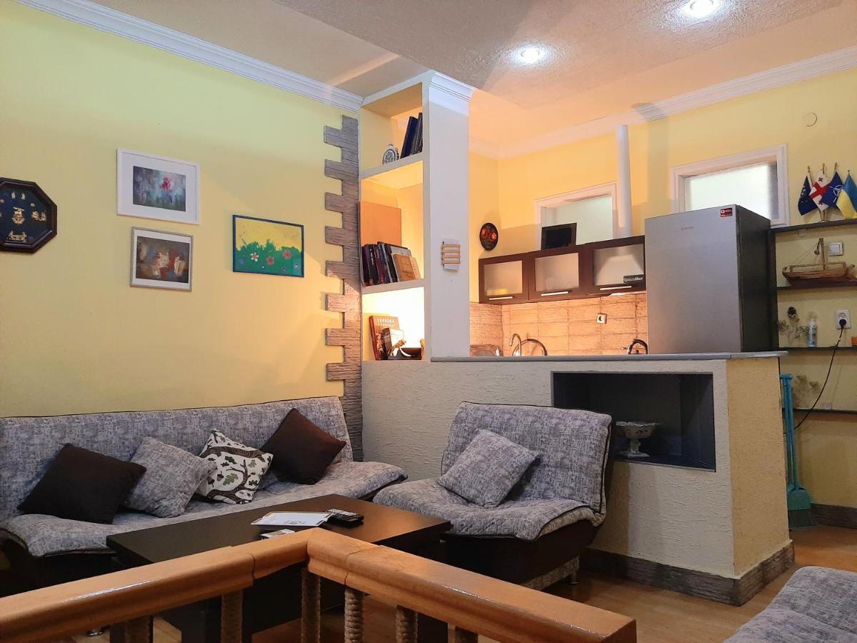Day In Borjomi Apartment ภายนอก รูปภาพ